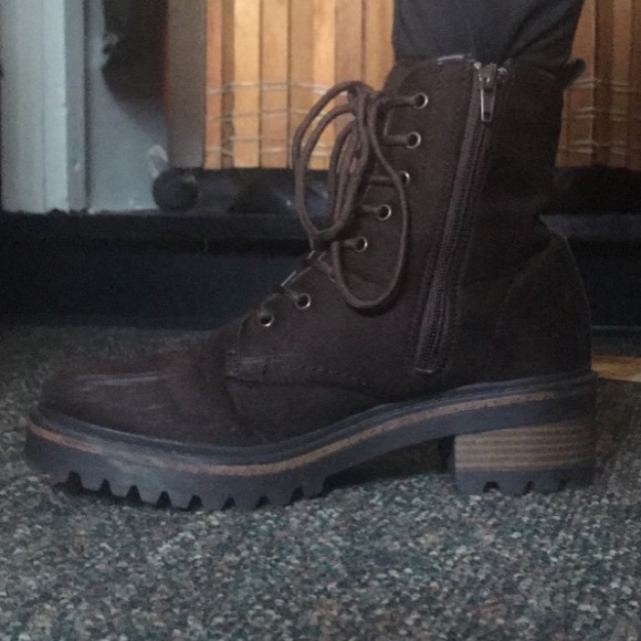 Brown Boots - Picture 2 of 3